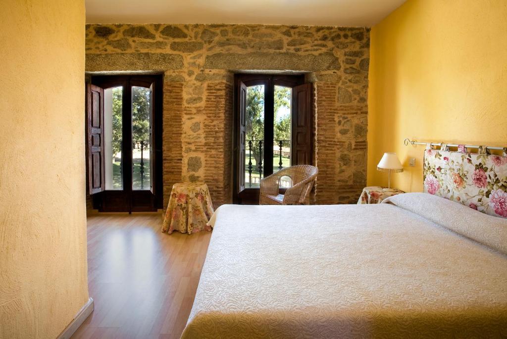Hotel Balneario Almeida Dama Verde Альмейда-де-Саяго Номер фото