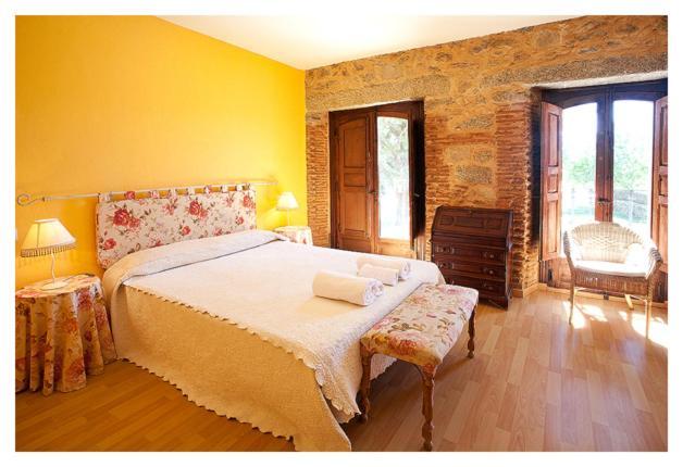 Hotel Balneario Almeida Dama Verde Альмейда-де-Саяго Экстерьер фото